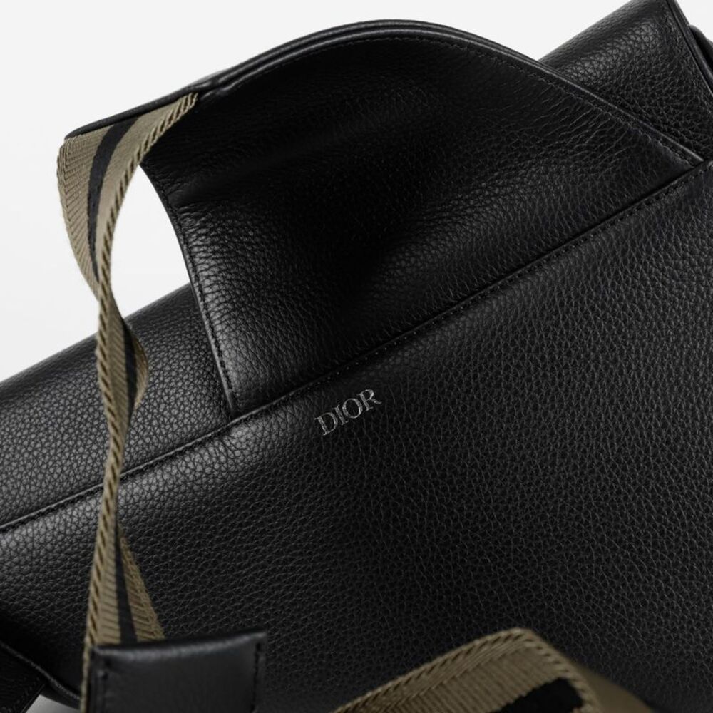 Saddle Messenger Shoulder Crossbody Bag - Picture 5 of 8